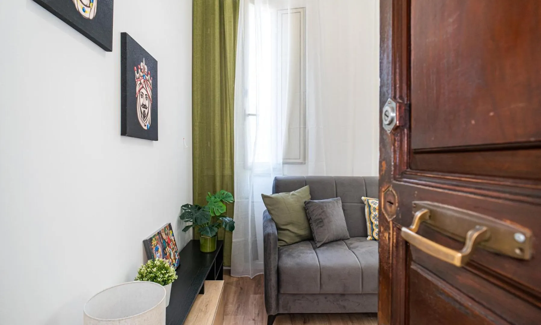 Feriehus Luni Apartment Catania Centro Italien